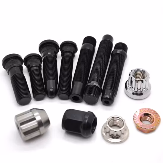 Bulloni e dadi per ruote prodotti in fabbrica per rimorchi di autocarri